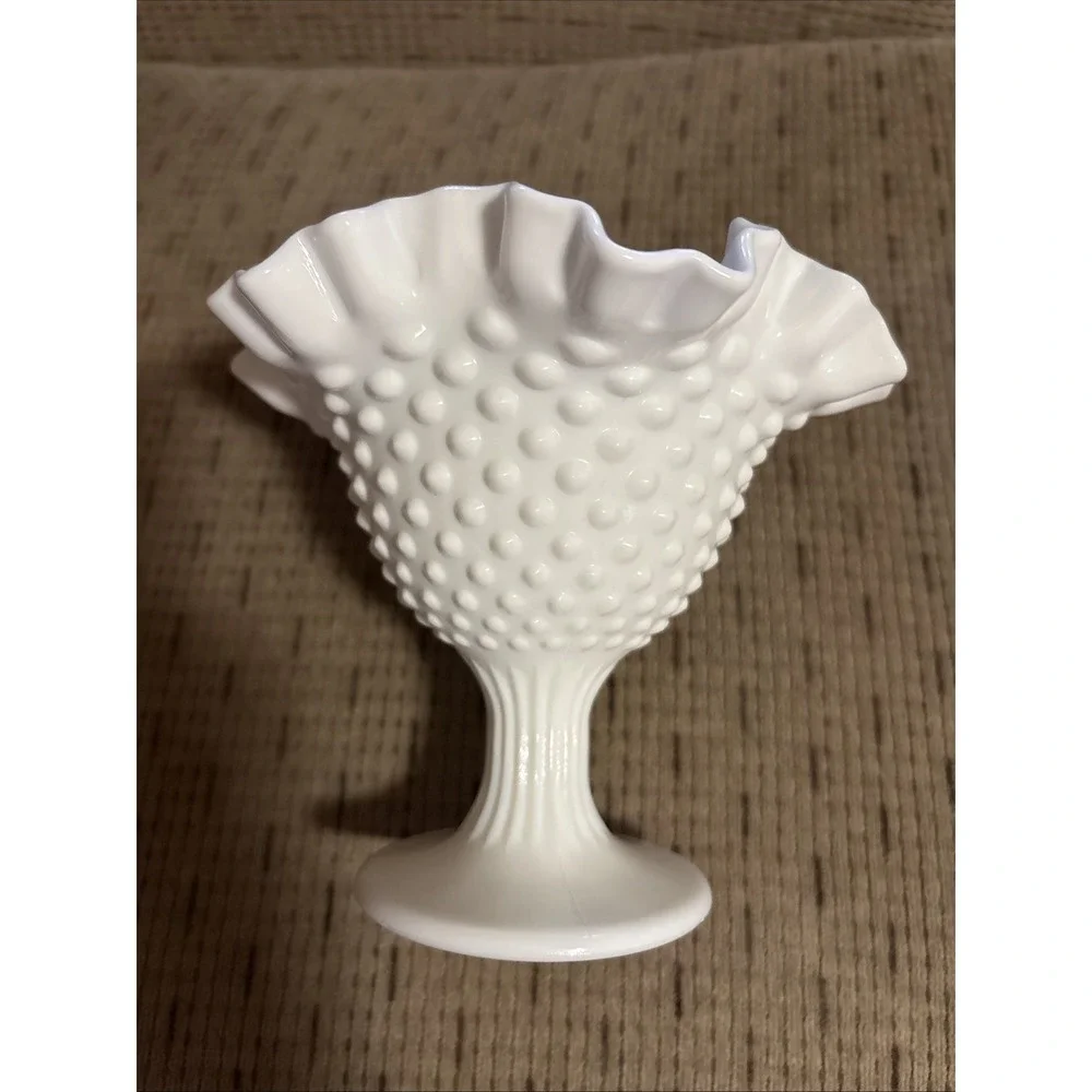 Vintage Fenton White Milk Glass Hobnail‎ Trumpet Ruffled Pedestal Candy Dish